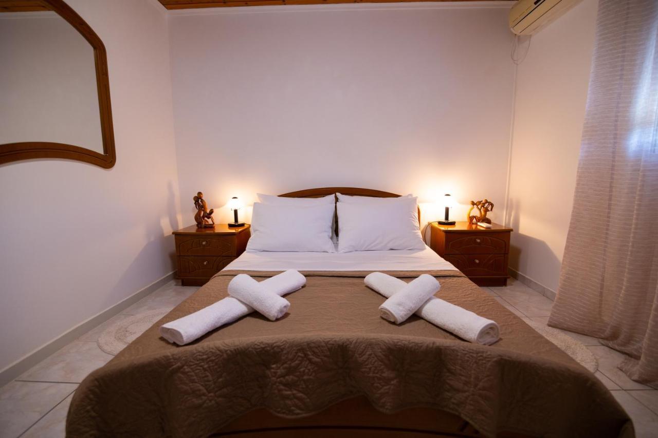 Oceanus Summer House Саламис Екстериор снимка