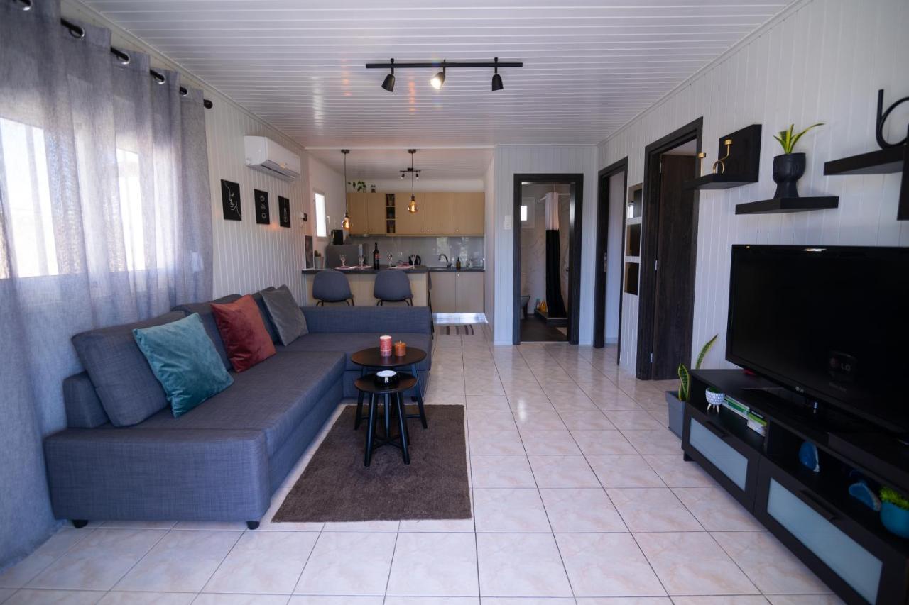 Oceanus Summer House Саламис Екстериор снимка