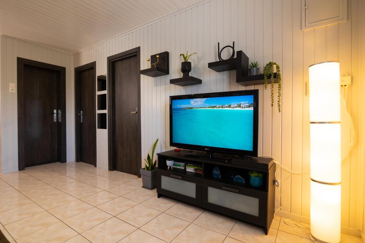 Oceanus Summer House Саламис Екстериор снимка