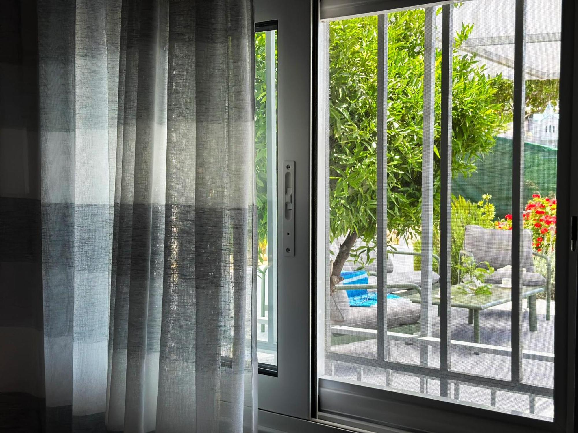 Oceanus Summer House Саламис Екстериор снимка