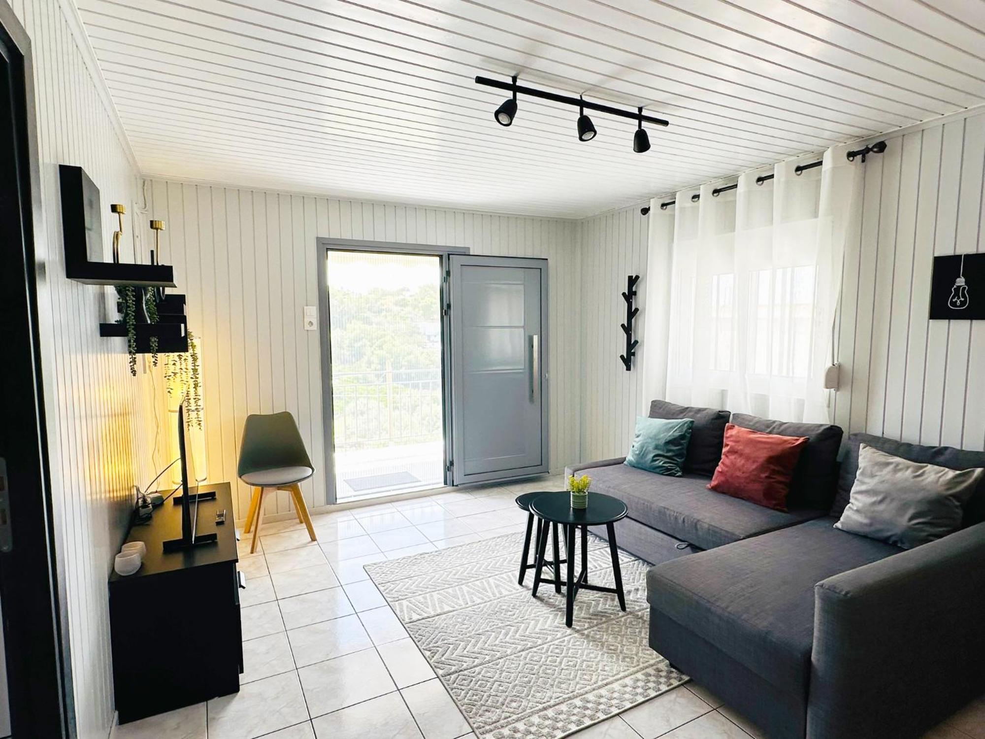 Oceanus Summer House Саламис Екстериор снимка